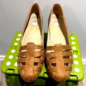 Wedge heels, size 10M.